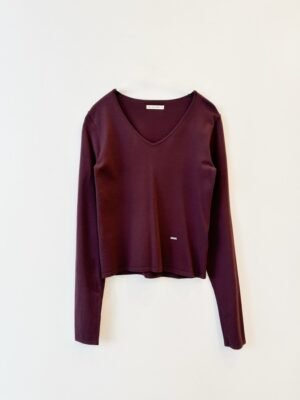 KN007-1 Sweater Entallado Cuello V ITALIA